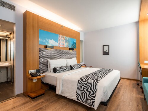 Hotel in Chandigarh With Pool Patio & Wellness