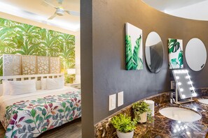 1 bedroom, iron/ironing board, Internet, bed sheets - Scala 306 1BD Condo for rent in Old Town, Puerto vallarta (Puerto Vallarta)
