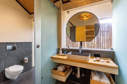 Deluxe Suite, Pool View