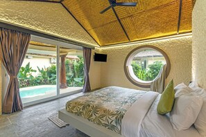 Suite, Pool View | Iron/ironing board, free WiFi - Mallai by ELIVAAS (Tirukalukundram)