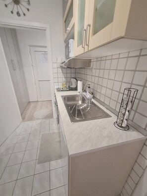 Apartment | Private kitchen | Fridge, microwave, oven, stovetop - Apartment Dream (Osijek)