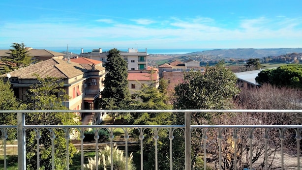 Property grounds - Appartamento in centro a Fermo, con tutti i comfort e parcheggio privato (Ascoli Piceno)