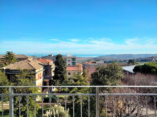 Appartamento in centro a Fermo, con tutti i comfort e parcheggio privato