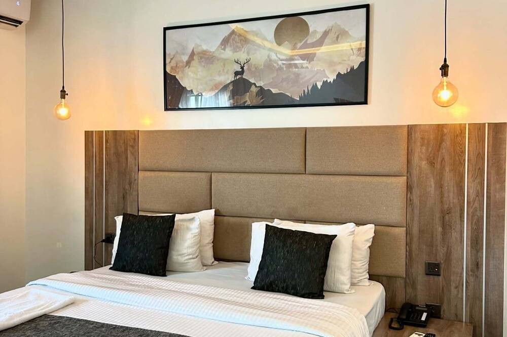 Divemer Hotel