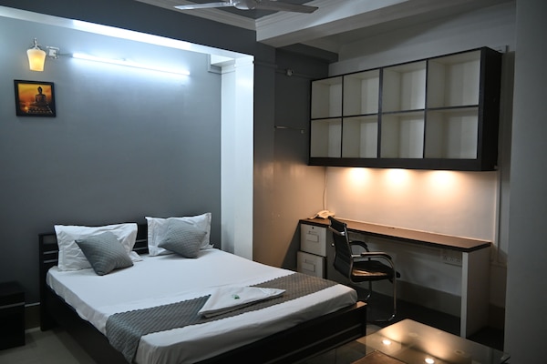 Executive Double or Twin Room | Free WiFi
