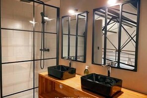 Bathroom - Air-Conditioned Loft • Private Terrace & Hot Tub (OBJAT)