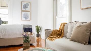 1 bedroom, desk, iron/ironing board, Internet