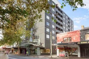 Exterior - Cosy Studio with City Views (Darlinghurst)