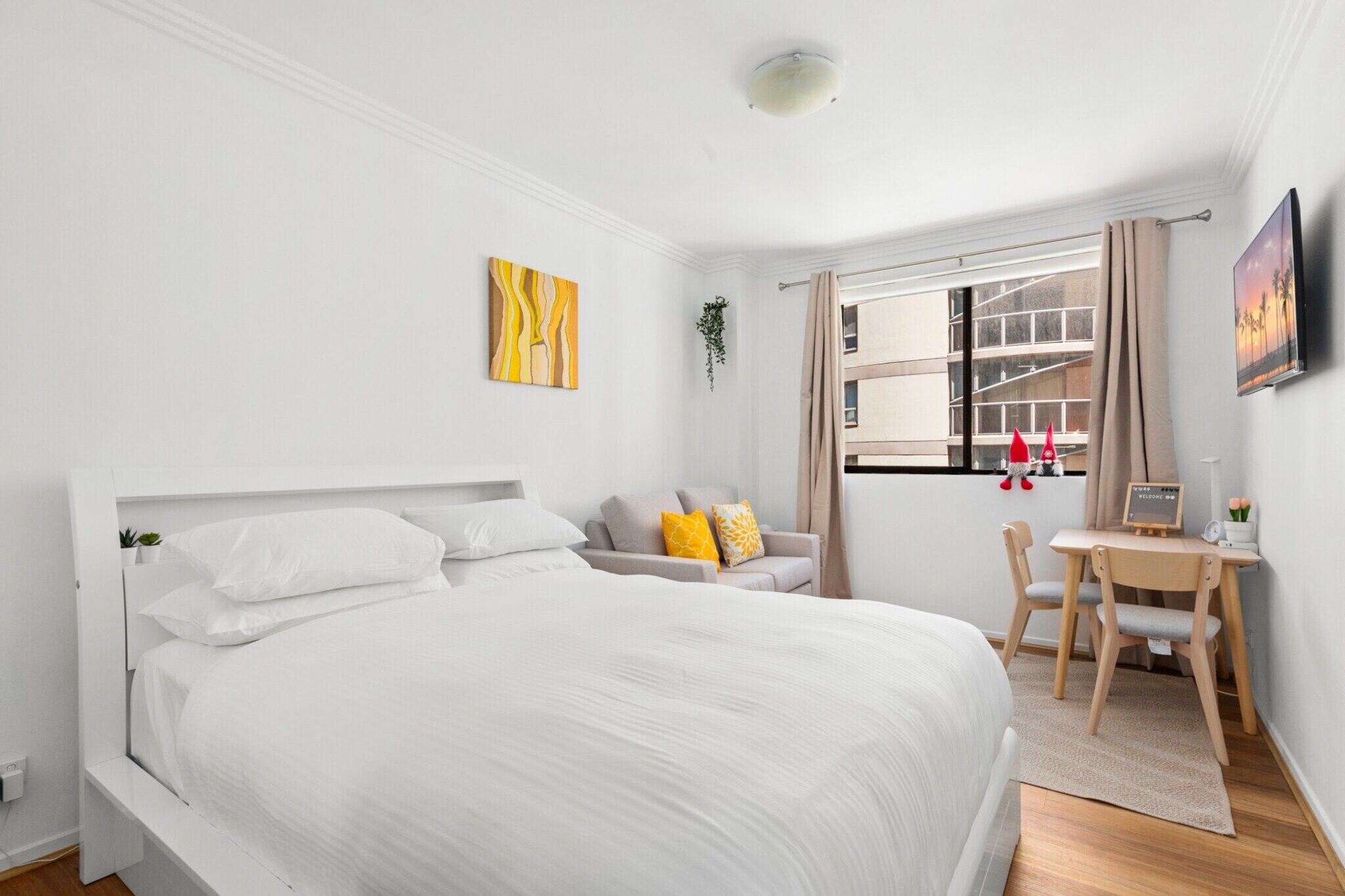 Schreibtisch, Bügeleisen/Bügelbrett, Internetzugang, Bettwäsche