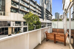 Property grounds - Bright 2-Bed Home with Secure Parking (South Yarra)