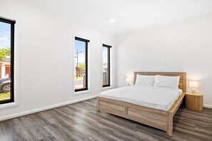 4 slaapkamers, internet, beddengoed