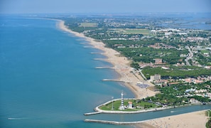 Beach - Comfortable flat with patio and pool (Città Metropolitana di Venezia)