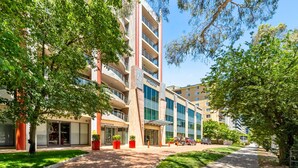 Unclassified image, 2 of 26, button - Central Apartment With Underground Parking (Canberra)