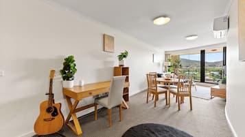 Apartment | Living room