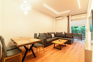 Interior - Bright & Elegant Paleio Faliro Stay • Near Beach & Easy Access to Athens Center (Paleo Faliro)