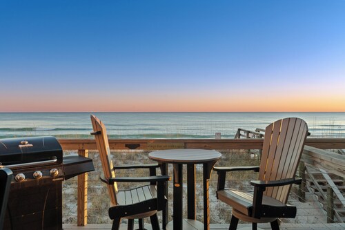 Beachfront Townhome with Instant Access to Beach | Beachside Kisses by AvantStay