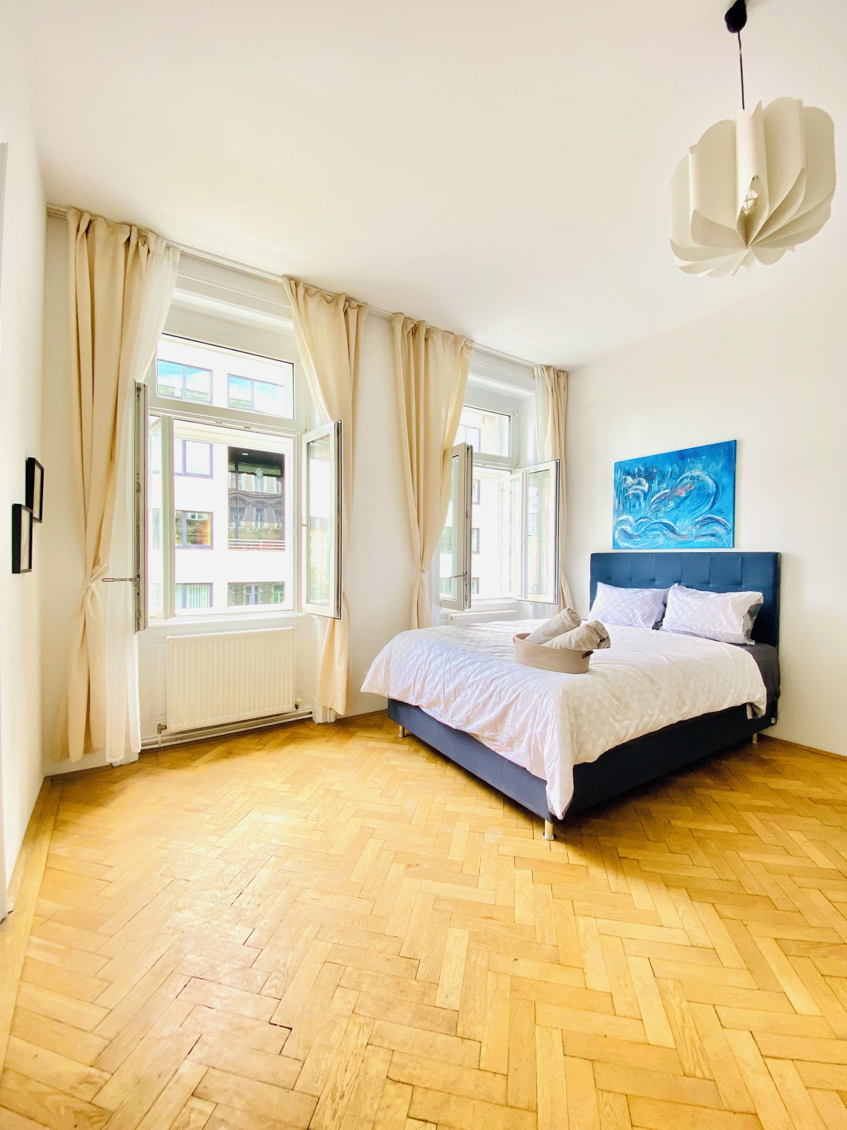 基础公寓 | 熨斗/熨板