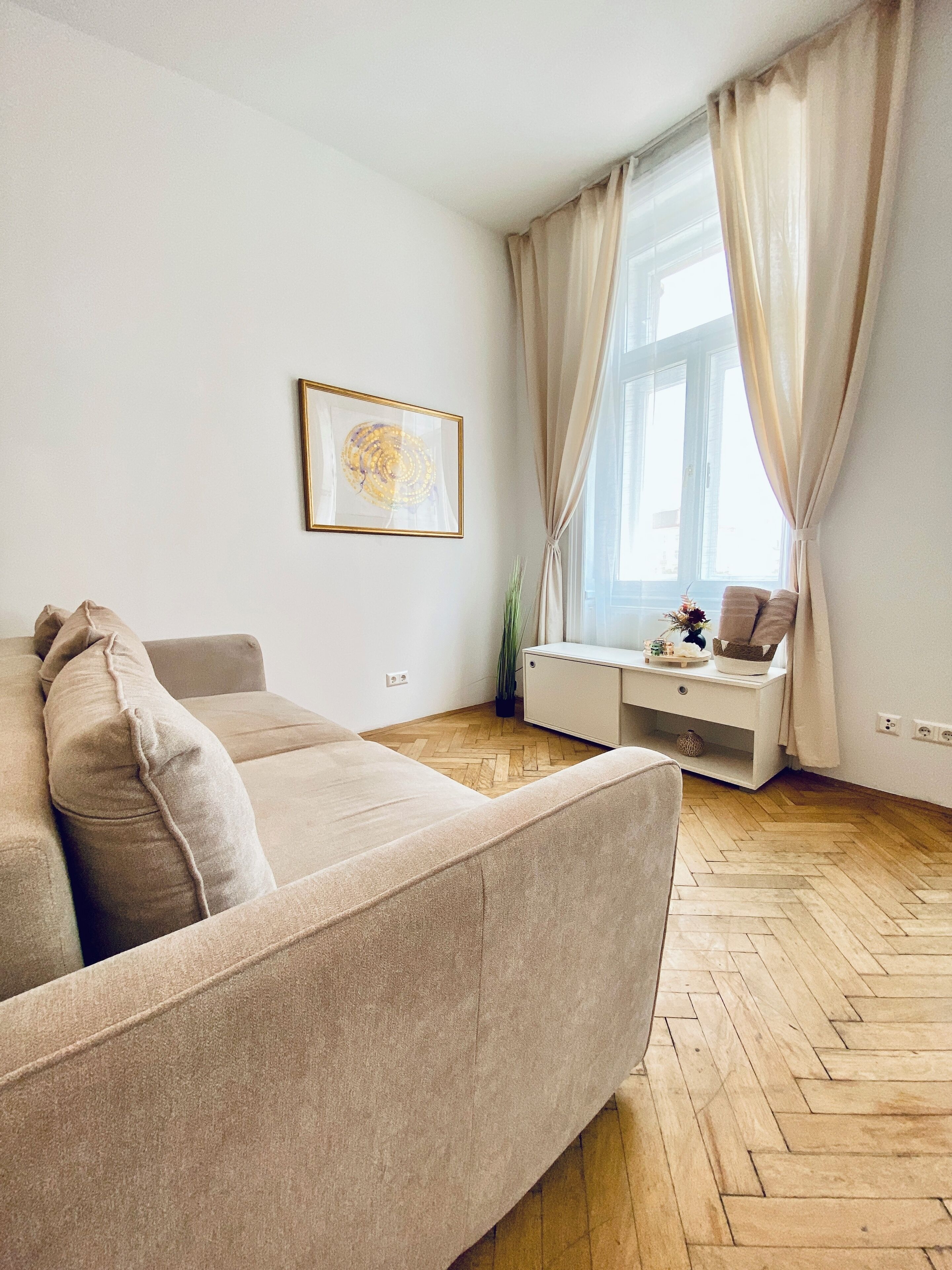 Tabla de planchar con plancha 