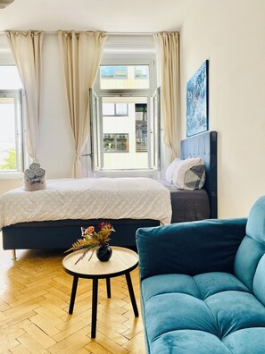 Basic-Apartment | Bügeleisen/Bügelbrett