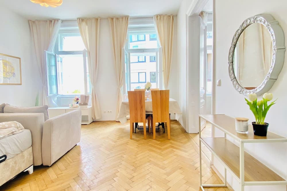 Affordable 2BR Apt For 6 Near Stadthalle