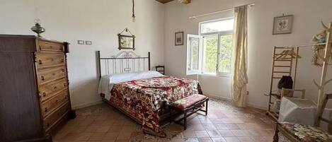 1 dormitorio, wifi, ropa de cama