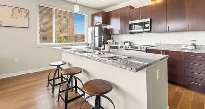 Cozy 1-bedroom condo in a delightful Denver neighborhood