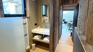 House | Bathroom - Holiday Home in Malmedy With Private Terrace (Malmedy)