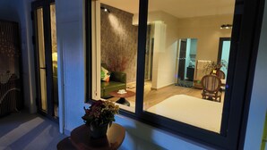 Interior - Prime Location 1BR – Nguyen Hue & Bitexco View (Thành phố Hồ Chí Minh)