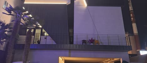 Doppelzimmer, Stadtblick | Fassade der Unterkunft