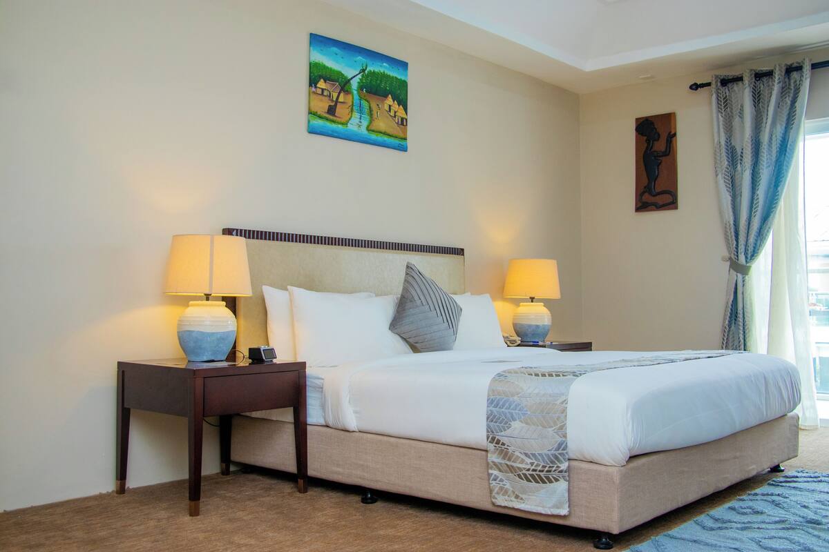 In-room safe, desk, iron/ironing board (on request), free WiFi