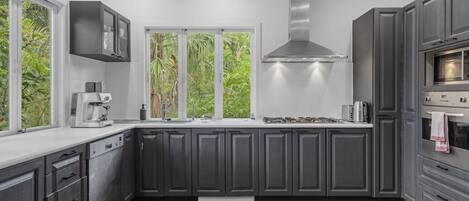 Apartment | Private kitchen