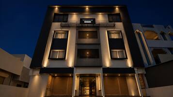 House | Exterior