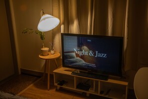 Interior - AngelB-Gangnam 20 minutes! Hotel-style bedding, OTT service, Cooking, Laundry (Seoul)