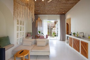 Living area - Charming 2-BR Seaside Haven (Ko Pha-ngan)