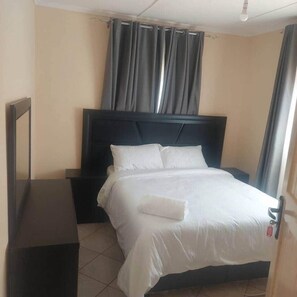 2 Schlafzimmer, Bügeleisen/Bügelbrett, WLAN, Bettwäsche