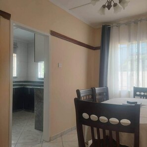 Dining - Spacious 2 Bedroom Apartment (With Free Hire Car) (Livingstone)