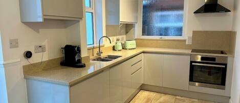 Microwave, oven