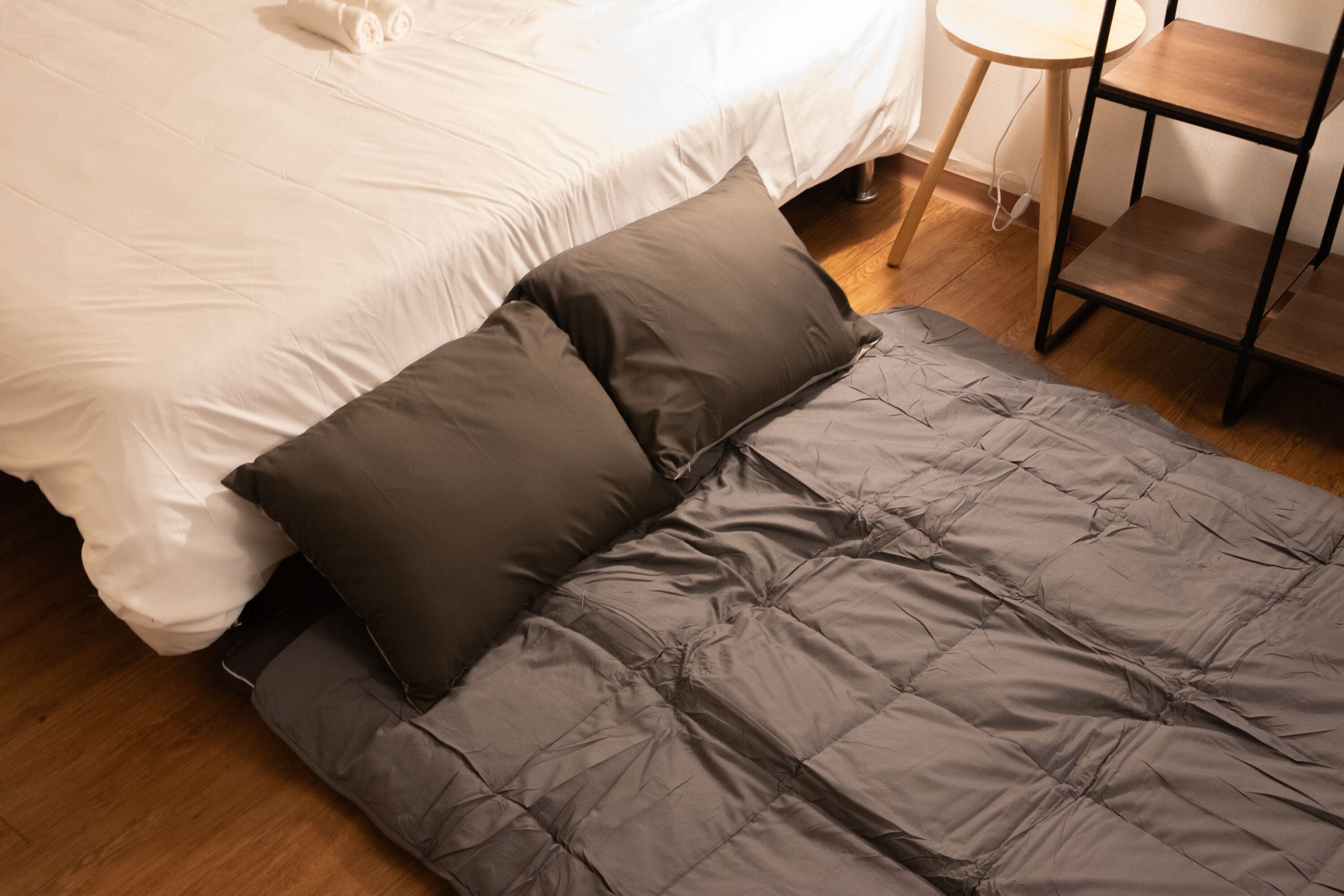 1 多间卧室、WiFi、床单