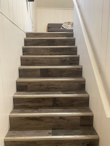 Enjoyable 2-bedroom apartment close to downtown and the hospital