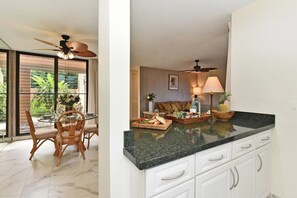 Interior - Wailea Ekahi 49A 1BD Condo in Wailea with Garden Lanai & Beach Access (Kihei)