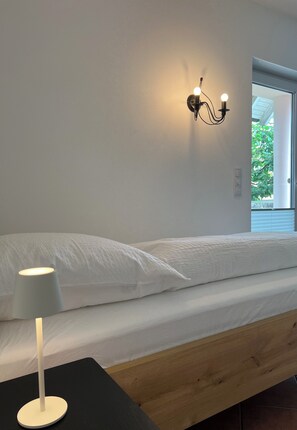 2 chambres, bureau, fer et planche à repasser, Wi-Fi gratuit