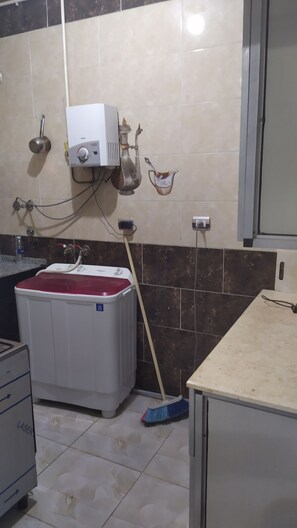 Towels, soap, toilet paper - 3-bedroom apartment in the city centre of Beni Suef Governorate with AC (New Bani Suef)