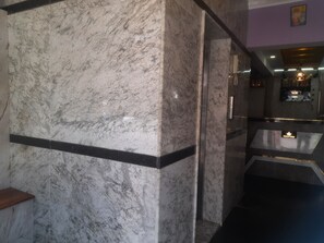 Front of property - Hotel Royal Comfort (Bengaluru)