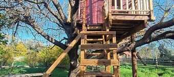 The Farm House Cozy Country Stay Close to the Sea