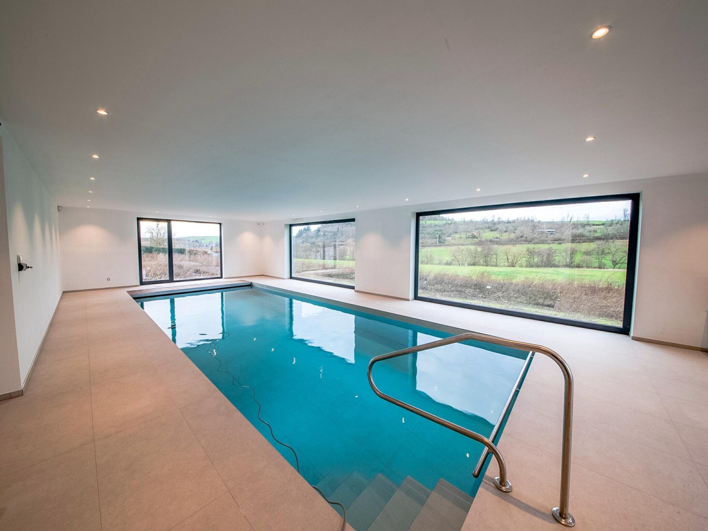Villa | Pool | Indoor pool, outdoor pool