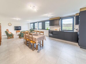 Villa | Private kitchen - Modern Apartment in Forrieres With Pool (Nassogne)