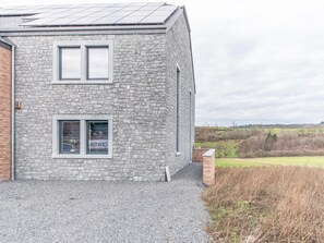 Villa | Exterior - Modern Apartment in Forrieres With Pool (Nassogne)