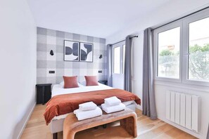Apartment | 3 Schlafzimmer, laptopgeeigneter Arbeitsplatz, Bügeleisen/Bügelbrett