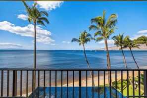 Property grounds - Beachfront Kihei Escape with Panoramic Ocean Views - Stunning Sunset Vistas #505 (Kihei, Maui)