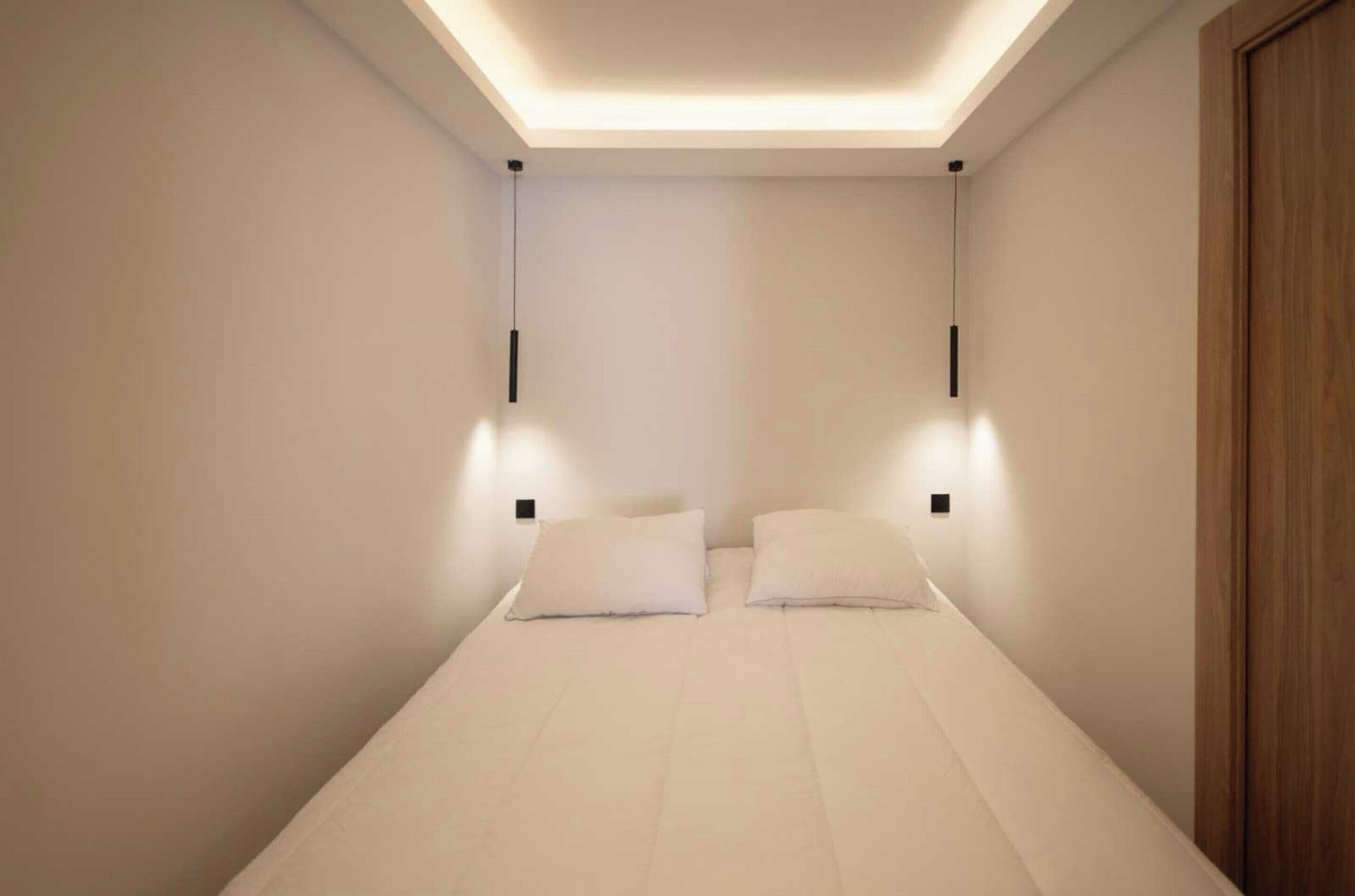 Apartment | 1 bedroom, laptop workspace, iron/ironing board, bed sheets